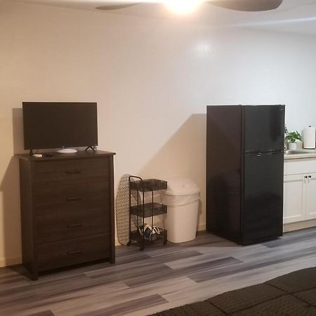 #1 New! Couples Getaway Self Checkin Studio Apt ケアアウ エクステリア 写真