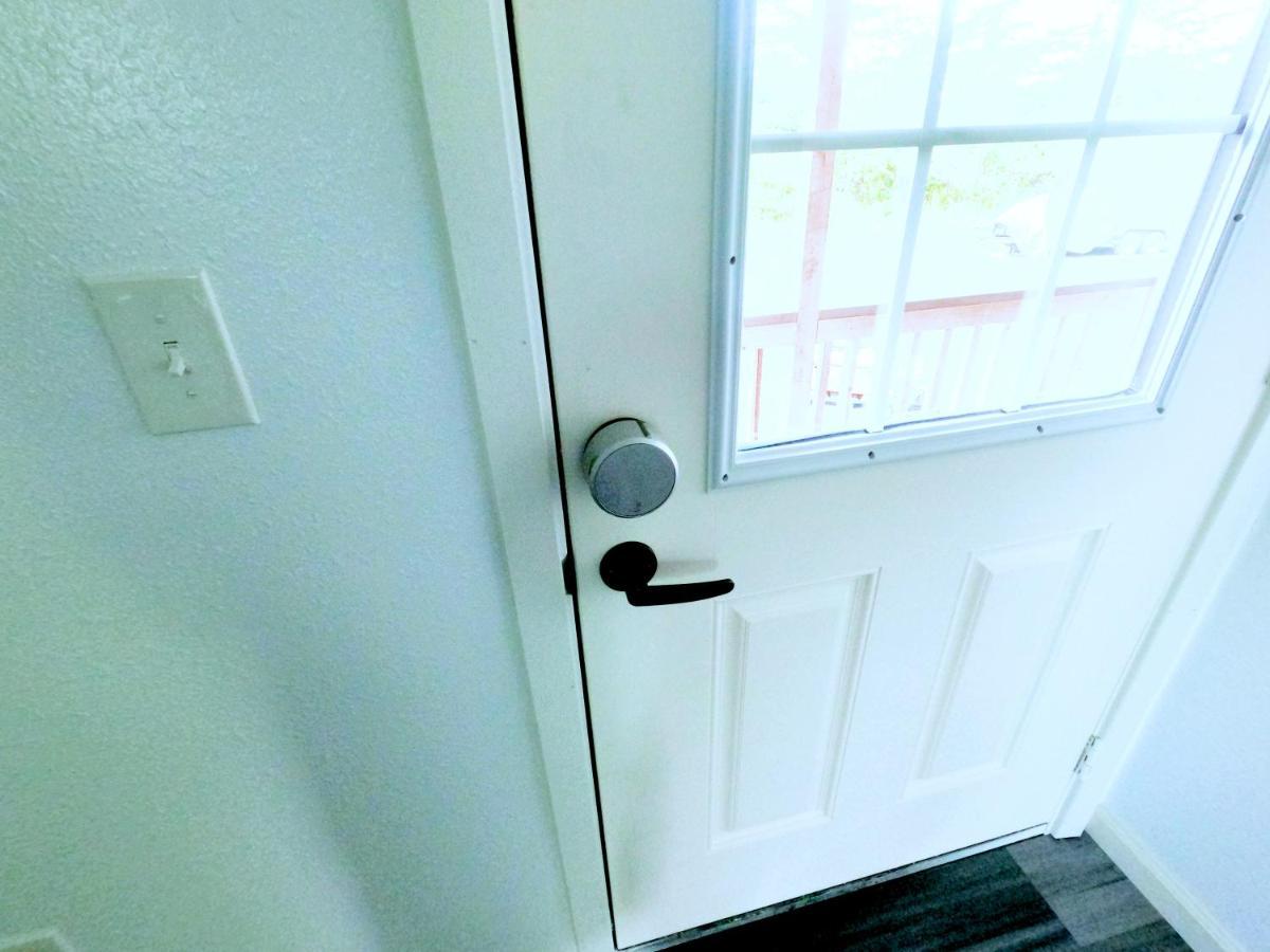 #1 New! Couples Getaway Self Checkin Studio Apt ケアアウ エクステリア 写真