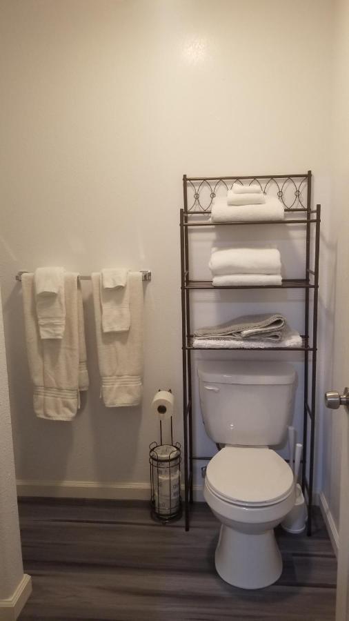 #1 New! Couples Getaway Self Checkin Studio Apt ケアアウ エクステリア 写真