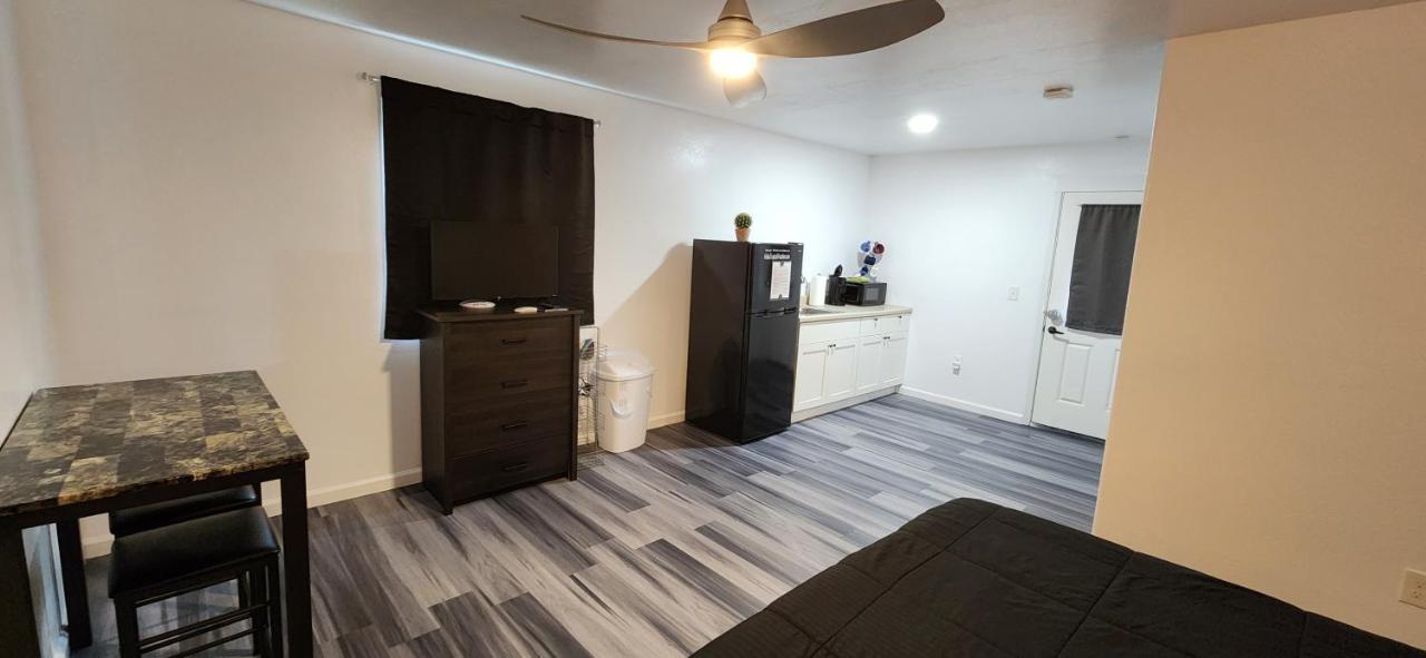 #1 New! Couples Getaway Self Checkin Studio Apt ケアアウ エクステリア 写真